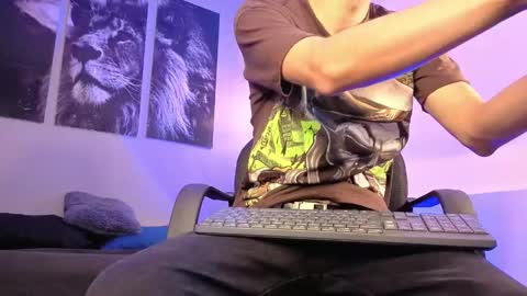 zack_isback online show from 24, 4, 2026