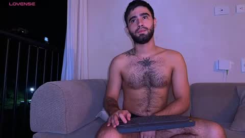 zack_sullivan22 online show from 15, 5, 2026