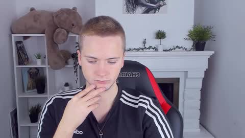 Zack online show from 12, 3, 2025