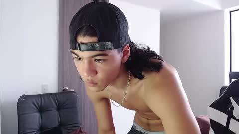 Snapshot of zackss_player chatting on 27, 9, 2025 zackss_player online show from 27, 9, 2025