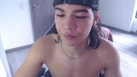 Snapshot of zackss_player chatting on 1, 10, 2025 zackss_player online show from 1, 10, 2025