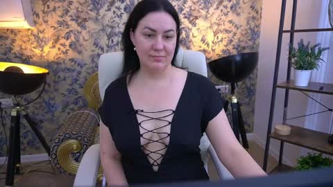 Snapshot of zafiramoonn chatting on 7, 5, 2026 Zafiramoonn online show from 7, 5, 2026