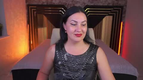 Snapshot of zafiramoonn chatting on 24, 6, 2026 Zafiramoonn online show from 24, 6, 2026