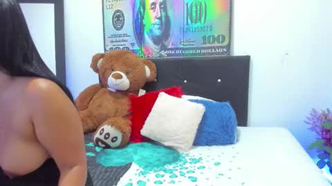  Zahira  online show from 17, 9, 2025