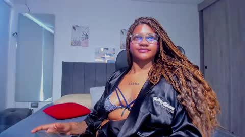 zahra_rose online show from 12, 3, 2025
