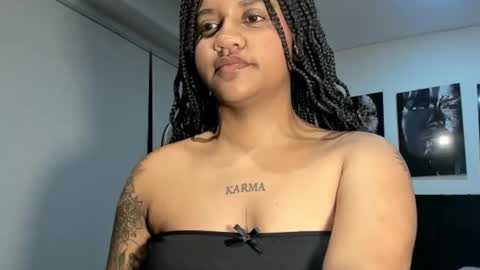 zahra_rose online show from 13, 10, 2025