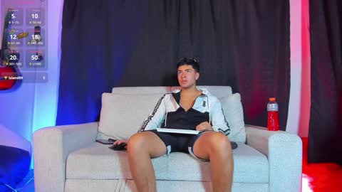 Snapshot of zain_smith chatting on 30, 1, 2025 Zain Smith online show from 30, 1, 2025