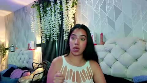 Zaira Bonny online show from 13, 6, 2026