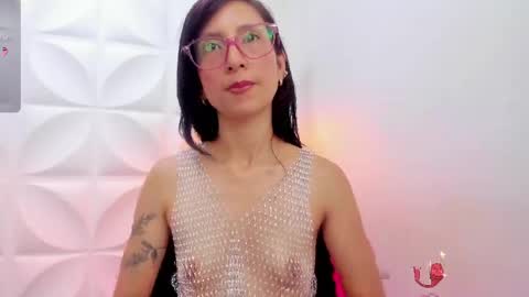 zaira_sweet4 online show from 26, 4, 2026