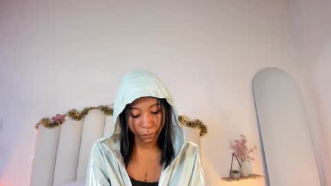 Snapshot of zairarose25 chatting on 17, 12, 2025 Zaira online show from 17, 12, 2025