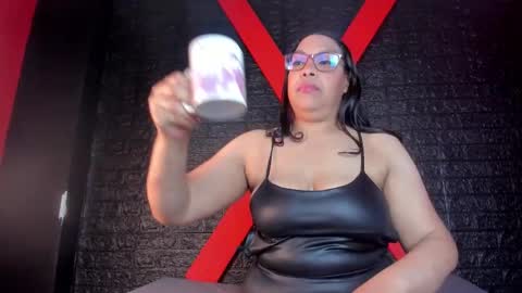 Danna online show from 26, 11, 2025