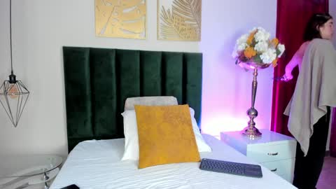 Snapshot of zamira_taylor chatting on 31, 3, 2026 zamira_taylor online show from 31, 3, 2026