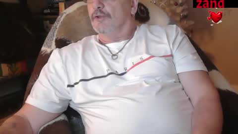 Snapshot of zander007 chatting on 15, 9, 2025 zander007 online show from 15, 9, 2025