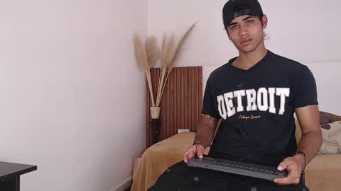 Zander online show from 13, 12, 2024