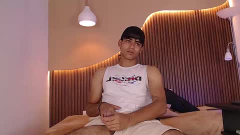 Zander online show from 12, 2, 2025