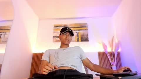 Zander online show from 8, 5, 2026