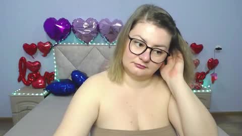 zannadreil online show from 23, 2, 2025