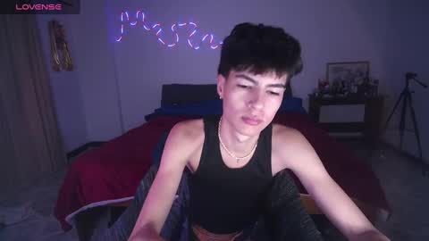 Snapshot of zanty2308 chatting on 8, 2, 2025 Tiiago Mallz online show from 8, 2, 2025