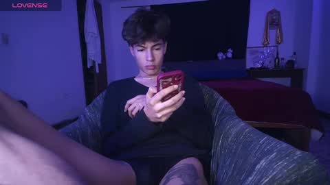 Snapshot of zanty2308 chatting on 24, 2, 2025 Tiiago Mallz online show from 24, 2, 2025