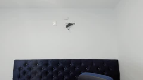 Snapshot of zanxley_ chatting on 13, 12, 2024 zanxley_ online show from 13, 12, 2024