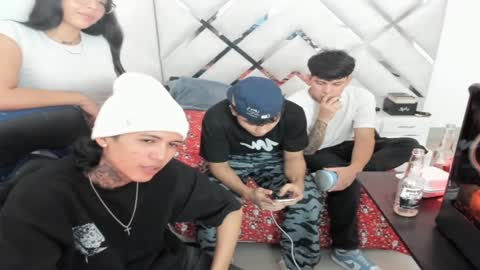 Snapshot of zanxley_ chatting on 6, 2, 2025 zanxley_ online show from 6, 2, 2025