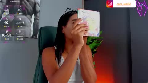 Snapshot of zara_leee chatting on 5, 3, 2026 Zara online show from 5, 3, 2026