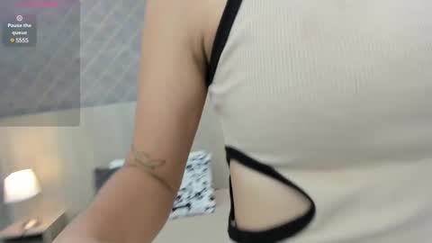 Snapshot of zara_perez chatting on 22, 2, 2025 Zara Perez online show from 22, 2, 2025