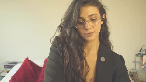 Snapshot of zarahlynch chatting on 15, 9, 2025 Miss Lynch   Next show  2911 online show from 15, 9, 2025