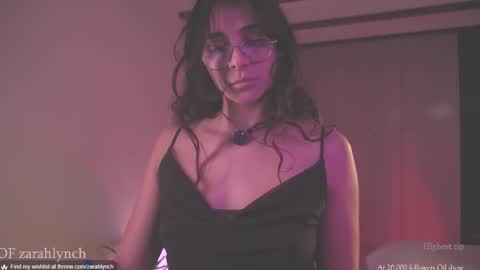 Snapshot of zarahlynch chatting on 27, 10, 2025 Miss Lynch   Next show  2911 online show from 27, 10, 2025