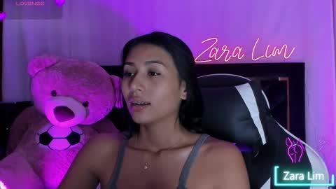 Zara Lim  online show from 26, 9, 2025