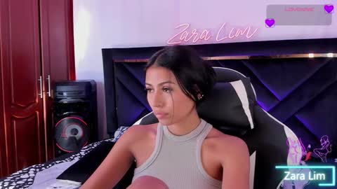 Zara Lim  online show from 14, 10, 2025