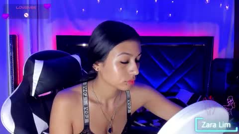 Zara Lim  online show from 5, 12, 2025