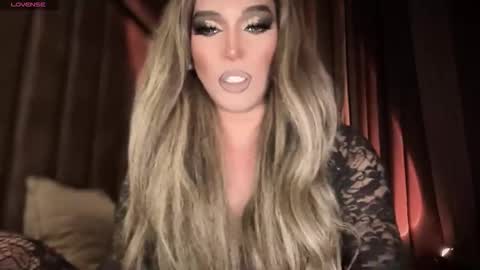 Snapshot of zarastoy chatting on 1, 10, 2025 zarastoy online show from 1, 10, 2025