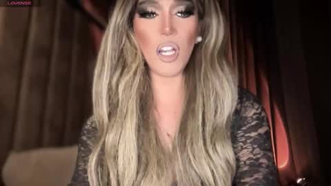 Snapshot of zarastoy chatting on 11, 10, 2025 zarastoy online show from 11, 10, 2025