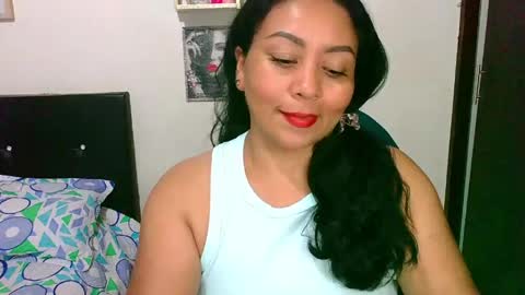 Snapshot of zaray_45bella chatting on 16, 4, 2026 zaray online show from 16, 4, 2026