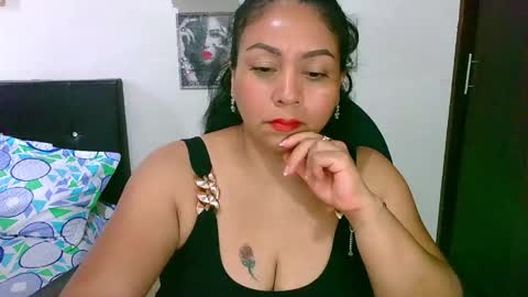 Snapshot of zaray_45bella chatting on 23, 4, 2026 zaray online show from 23, 4, 2026