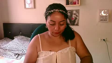 Snapshot of zaray_45bella chatting on 16, 5, 2026 zaray online show from 16, 5, 2026