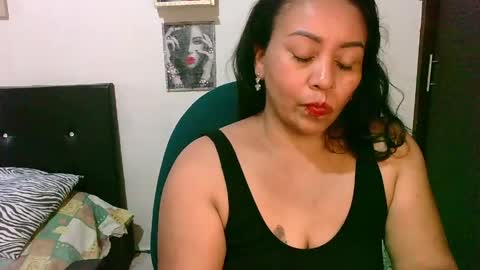 Snapshot of zaray_45bella chatting on 19, 5, 2026 zaray online show from 19, 5, 2026