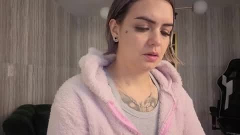 Snapshot of zarcasutra_t chatting on 2, 3, 2026 Isabella online show from 2, 3, 2026