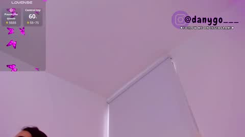 Snapshot of zarianaevanz chatting on 29, 11, 2025 Zariana online show from 29, 11, 2025