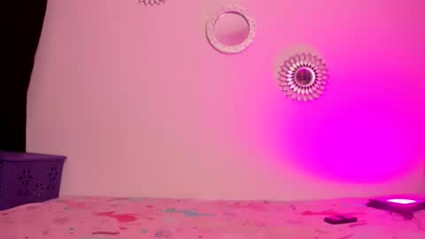 Zaritha Li online show from 21, 11, 2025