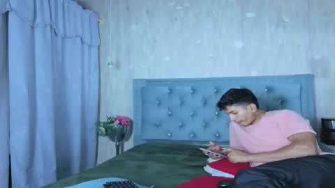 zaynmoretti online show from 23, 6, 2026