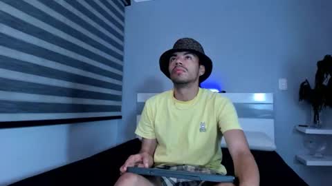 Snapshot of zaynshadow_ chatting on 20, 10, 2025 zaynshadow_ online show from 20, 10, 2025