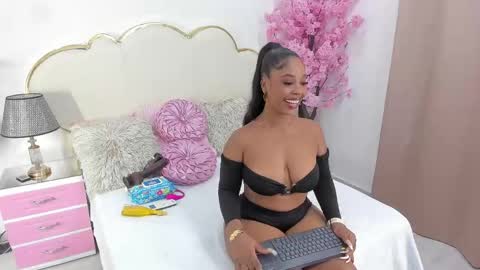 zendayarosse online show from 11, 5, 2026