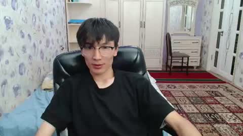 Snapshot of zengom chatting on 19, 7, 2026 Zen online show from 19, 7, 2026