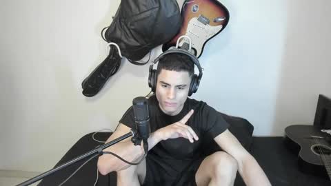 Snapshot of zenhzu chatting on 21, 12, 2024 zenzhu online show from 21, 12, 2024