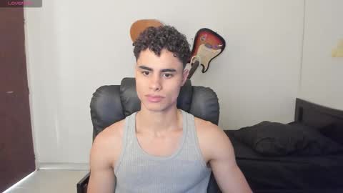 Snapshot of zenhzu chatting on 9, 9, 2025 zenzhu online show from 9, 9, 2025