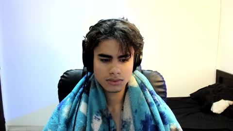 Snapshot of zenhzu chatting on 28, 11, 2025 zenzhu online show from 28, 11, 2025