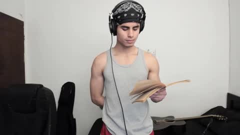 Snapshot of zenhzu chatting on 6, 1, 2026 zenzhu online show from 6, 1, 2026