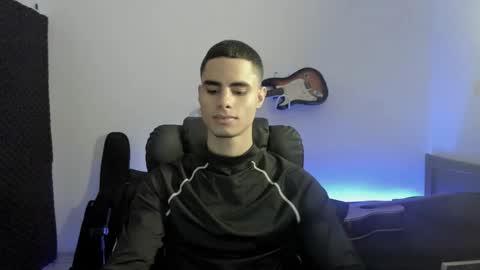 Snapshot of zenhzu chatting on 3, 3, 2026 zenzhu online show from 3, 3, 2026